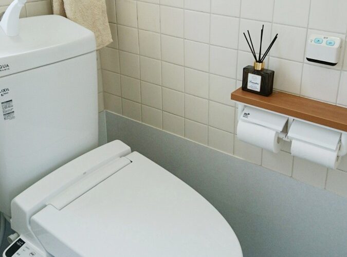 貸し工場1階トイレの和式便器を洋式便器に交換　滋賀県草津市