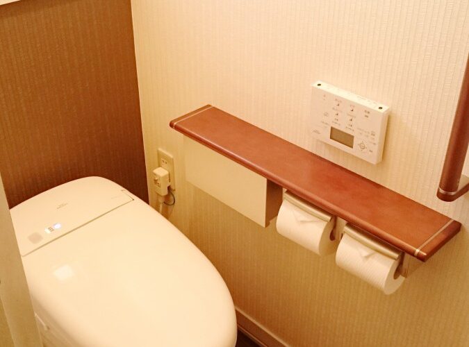 1階トイレを使いやすく高機能にリフォーム　草津市