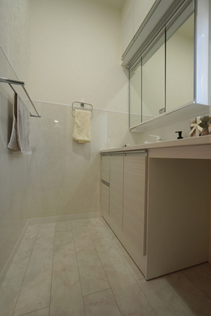 リフォーム後の洗面所２