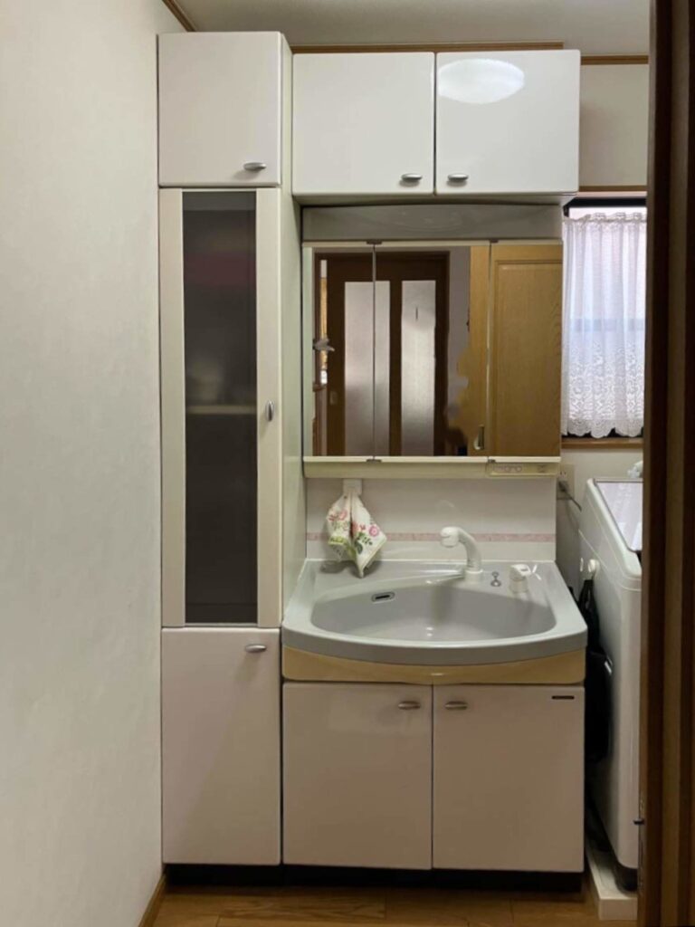 リフォーム前の洗面所１