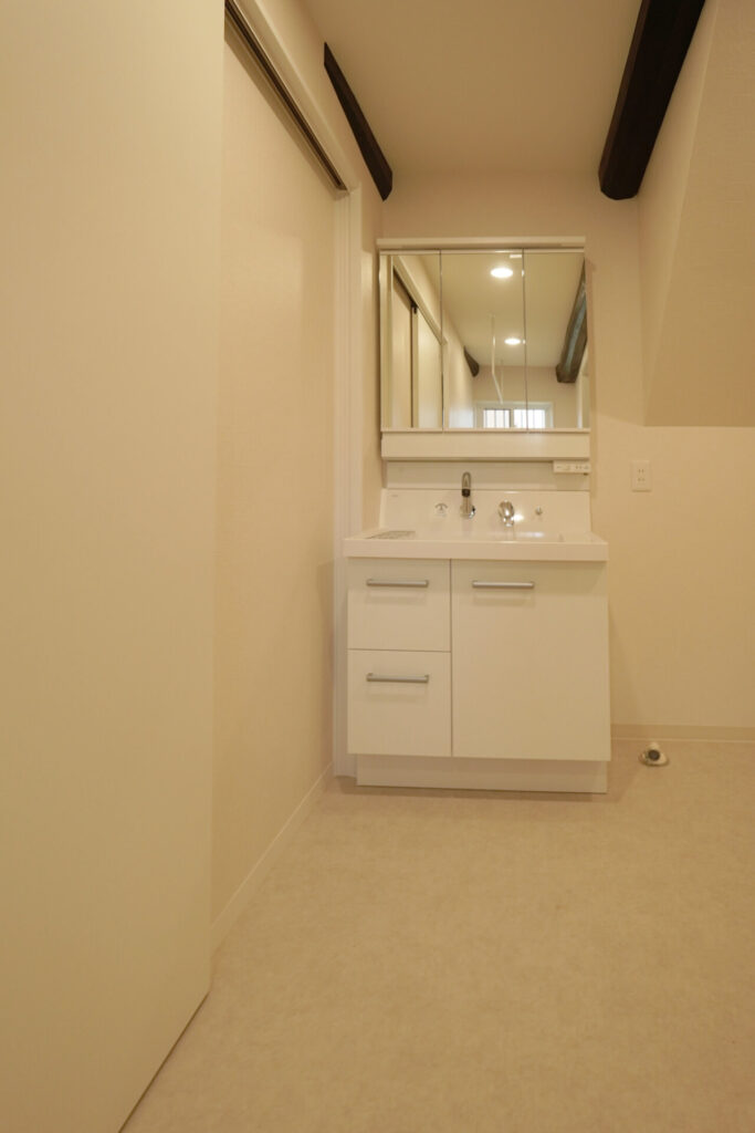 リフォーム後の離れ１８