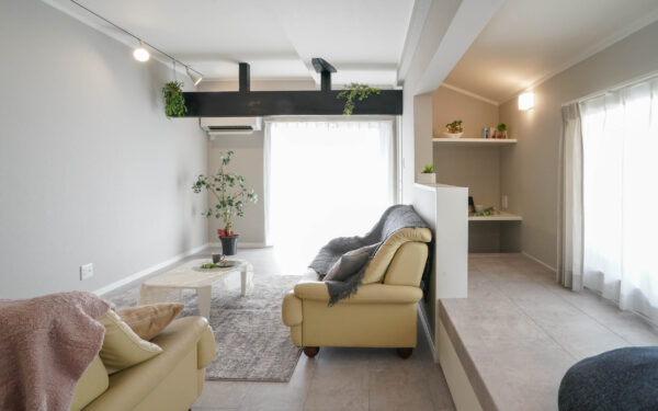 【築50年】空き家の離れをフルリフォーム|断熱・水回り新設で快適な住まいへ|栗東市