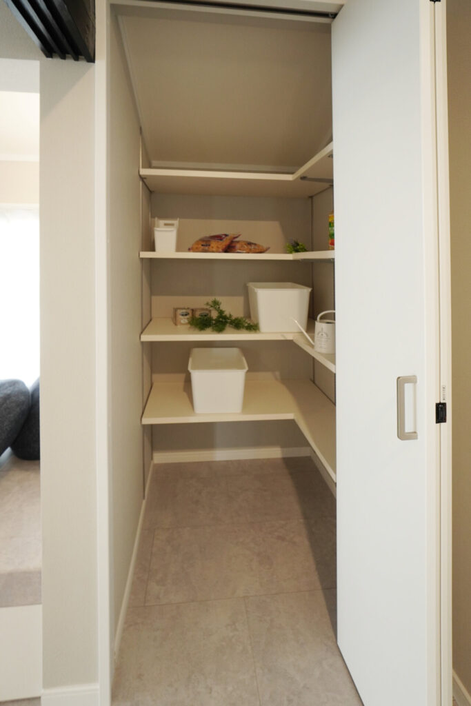 リフォーム後の離れ６