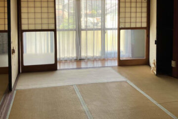 【築50年】空き家の離れをフルリフォーム｜断熱・水回り新設で快適な住まいへ｜栗東市