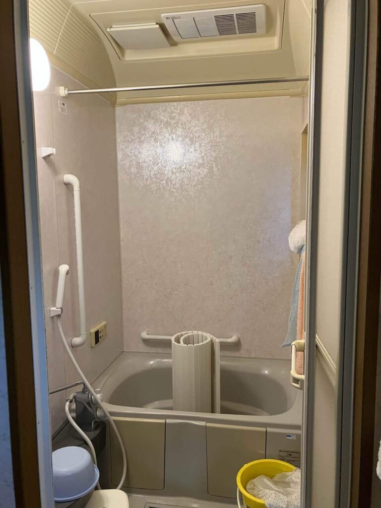 リフォーム前の浴室1