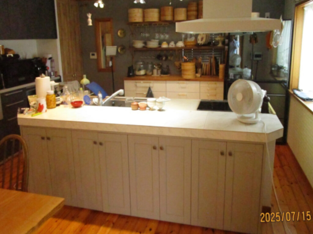 リフォーム前のキッチン1