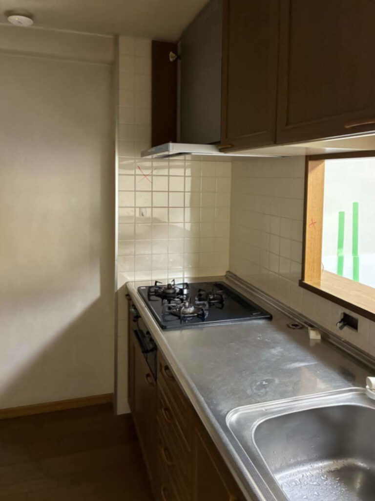 リフォーム前のLDK2