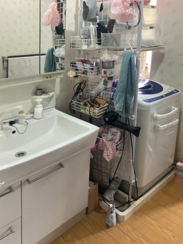 リフォーム前の洗面所1