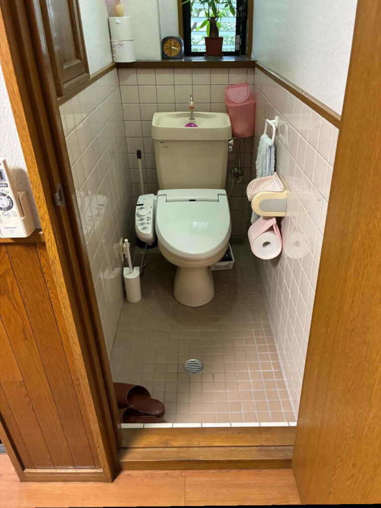 リフォーム前のトイレ1