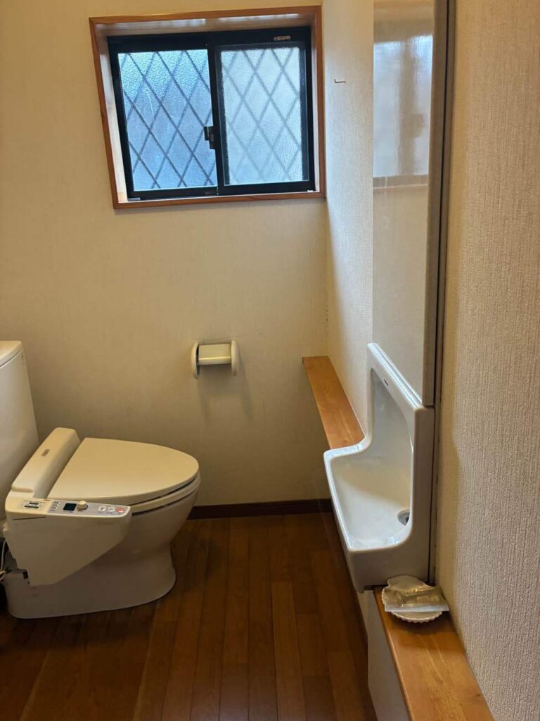 リフォーム前のトイレ2