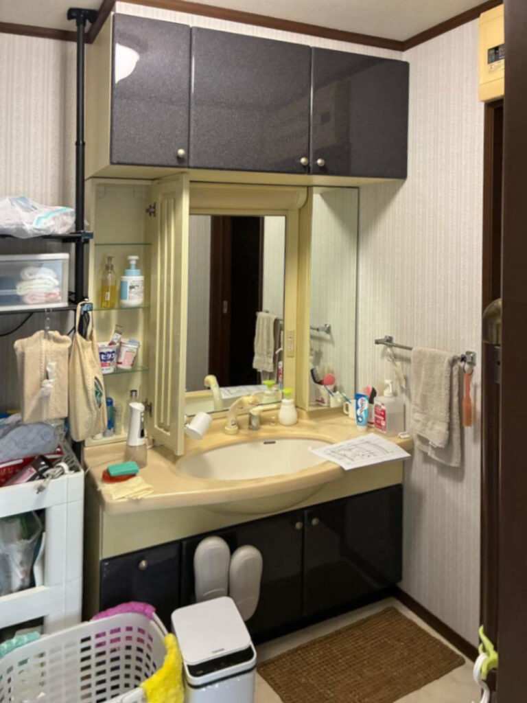 リフォーム前の洗面所1