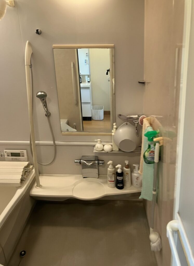 リフォーム前の浴室２