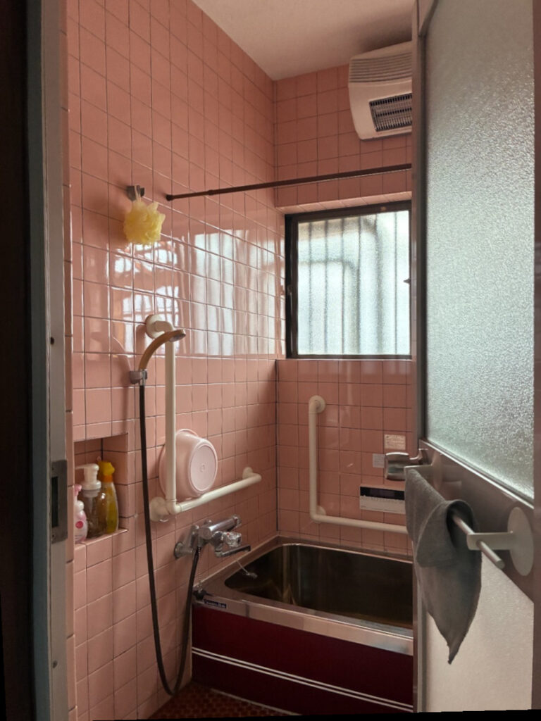 リフォーム前の浴室2