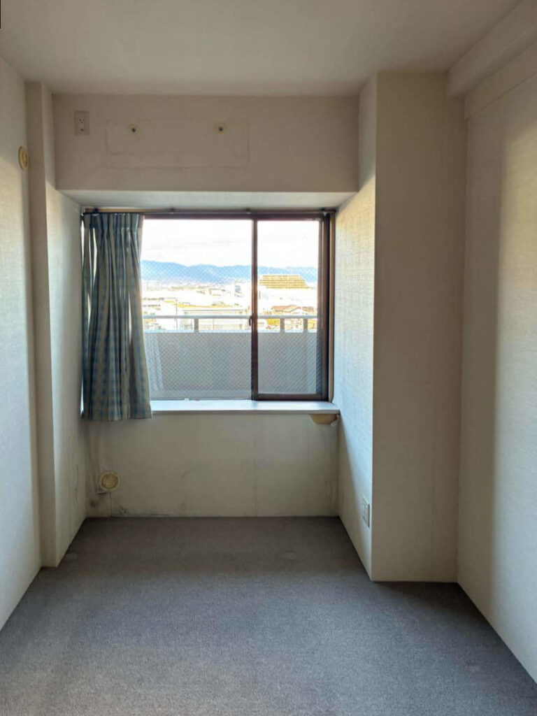 リフォーム前の洋室1