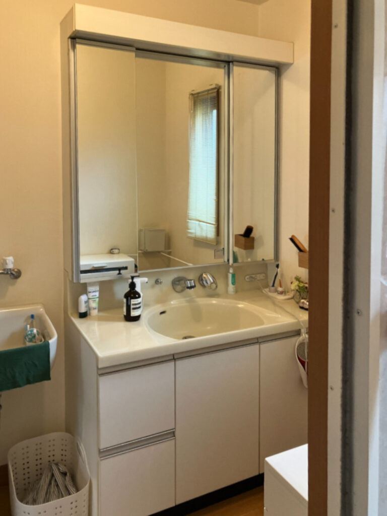 リフォーム前の洗面所１