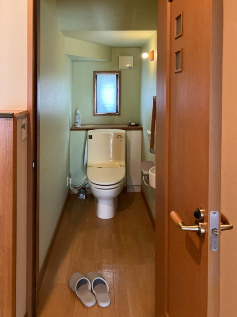 リフォーム前のトイレ１