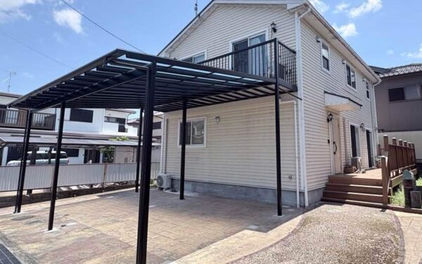 劣化したバルコニーを一新!テラスと玄関ドアも交換した外まわりのリフォーム|草津市