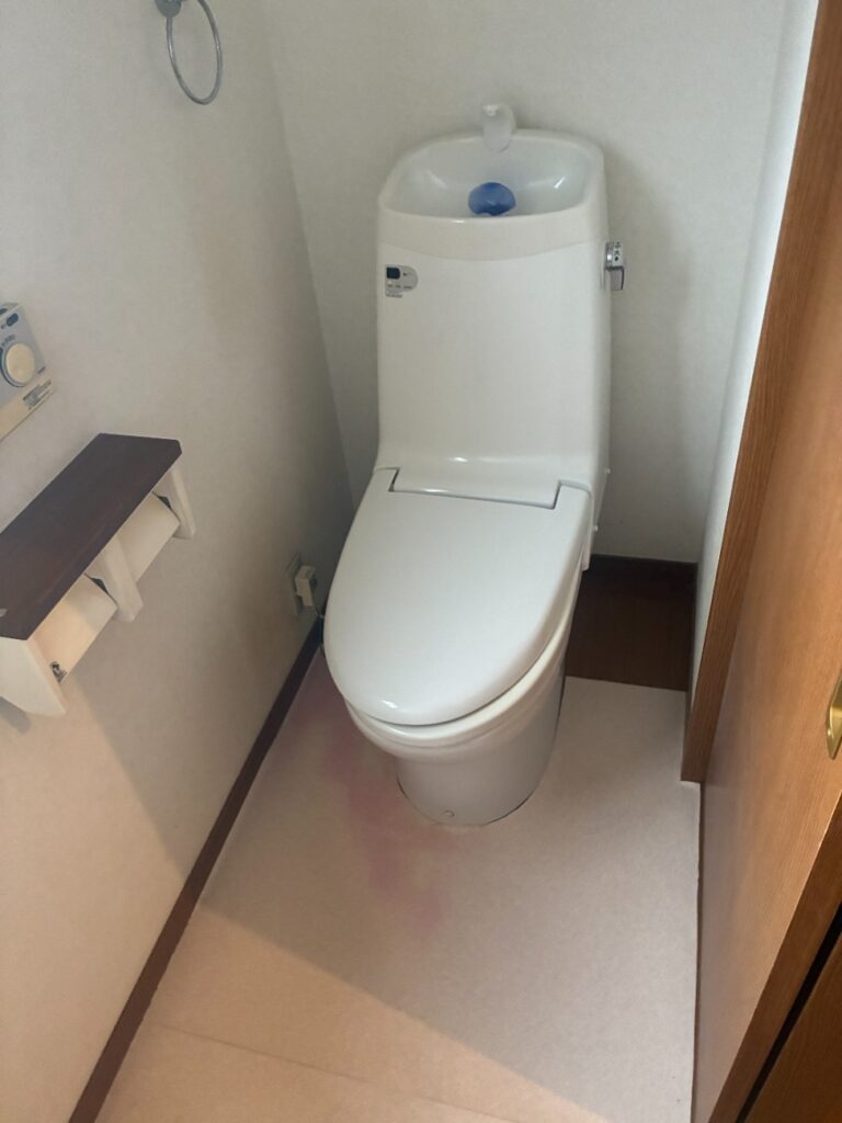 リフォーム前のトイレ１